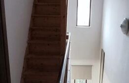 Casă elegantă într‑un duplex mobilat, curte 208 m² – Berceni