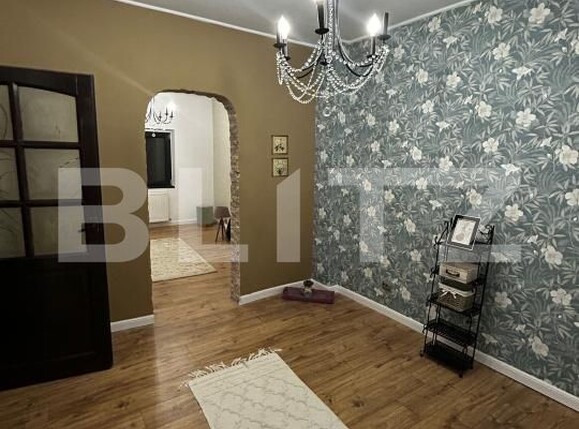 Casa de vânzare 2 camere 1 Mai - 184033CV | BLITZ București | Poza1