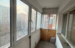 Apartament cu 3 camere, 70 mp, etaj 5
