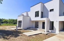 Vila in Corbeanca cu deschidere spre lac de 58 mp