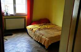 Apartament central, foarte spatios, vedere Catedrala Mantuirii Neamului