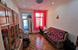 Apartament 4 camere, foarte spatios, zona foarte buna! 