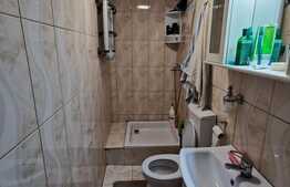 Apartament 4 camere, foarte spatios, zona foarte buna! 