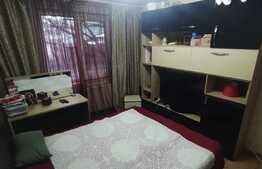 Apartament cu 4 camere, 83 mp, Rahova