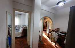 Apartament 2 camere, 61 mp, Calea Victoriei,  investitie