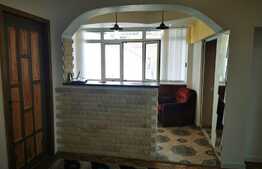 Apartament 4 camere, complet renovat recent, IDEAL INVESTITIE, zona foarte buna! 