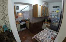 Apartament 3 camere,  61mp, zona   Piata C.A Rosetti