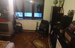 Apartament de 2 camere , zona 11 Iunie 