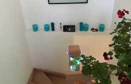 Casa 5 camere, patrimoniu national, zona Victoriei! 