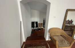 Casa 7 camere, 350 mp utili, 150 mp curte, zona Premium a BucurestiuluI!  