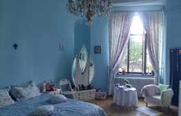 Apartament 6 camere, zona Victoriei, in vila documentata istoric! 