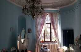 Apartament 6 camere, zona Victoriei, in vila documentata istoric! 