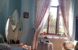 Apartament 6 camere, zona Victoriei, in vila documentata istoric! 