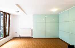 Casa 6 camere, 135 mp, Zona Centrala, curte 100 mp! 