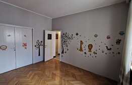 Apartament spatios cu 3 camere pe Calea Victoriei