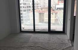 Garsoniera tip studio, lux, zona foarte buna, bloc nou