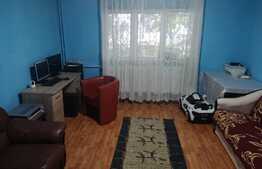 Apartament de 3 camere, 72 mp, zona Nerva Traian