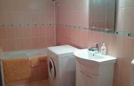 Doua apartamente, 120 mp, parcare, Dudesti