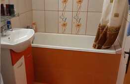 Apartament de 3 camere, 61 mp, in zona Liceul Eugen Lovinescu