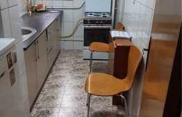 Apartament de 3 camere, 61 mp, in zona Liceul Eugen Lovinescu