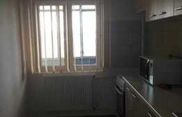 Apartament de 3 camere, decomandat, 70 mp, zona Romancierilor