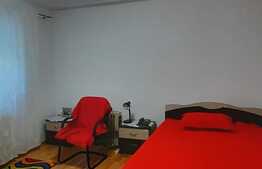 Apartament de 3 camere, decomandat, Giurgiului