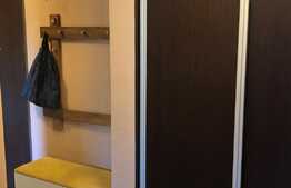 Apartament de 2 camere, spatios, zona foarte buna, Vitan