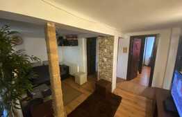 Apartament de 3 camere atipic, zona Mântuleasa