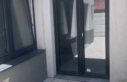 Apartament superb de 3 camere, 64 mp utili, curte de 40 mp, lux, zona Baneasa 