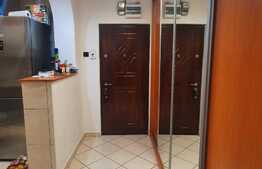 Apartament cu 3 camere, 62 mp,  zona Trapezului