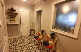 Apartament de 4 camere, 73 mp! Pretabil investitie sau spatiu comercial! Zona Piata Victoriei!