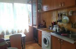 Apartament 3 camere, 60 mp, zona Giulesti Sarbi