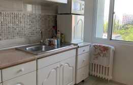 Apartament de 2 camere, zona Titan, langa parc