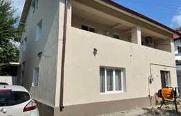 Vila de 215 mp, 250 mp teren, langa padurea Baneasa!