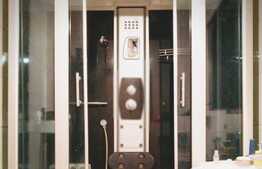 Investite! Apartament plus doua garsoniere la casa, zona foarte buna