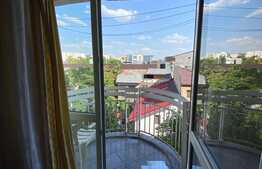 Apartament 3 camere, 74 mp, etaj intermediar, zona Decebal 