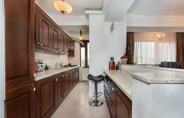 CENTRAL! Apartament 3 camere, 107 mp, finisaje de top, mobilat și utilat LUX!