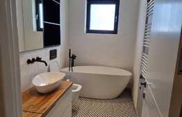 Apartament de 4 camere, decomandat, Piata Muncii