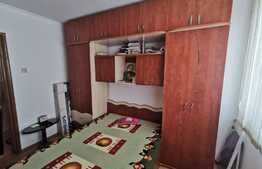 Apartament de 4 camere, 2 băi și loc de parcare, zona Gorjului