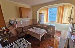 Apartament de 4 camere, 2 băi și loc de parcare, zona Gorjului