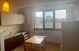 Apartament de 2 camere, semidecomandat, zona linistita