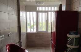 Apartament 3 camere, decomandat, 72 mp, recent renovat cu vedere spre parcul IOR