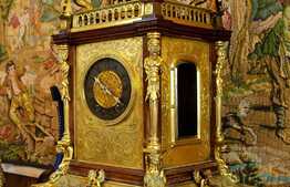 Apartament UNICAT, 5 camere, 160 mp, pentru PRETENTIOSI! 