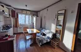 Apartament de 2 camere semidecomandat și loc de parcare, zona Uverturii