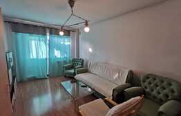 Apartament de 2 camere semidecomandat și loc de parcare, zona Uverturii