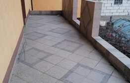 Vila de 500 mp utili, ideal investitie, in Colentina!