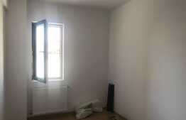 Apartament 3 camere, curte, centrală proprie, Bucurestii Noi