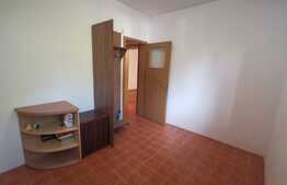 Apartament 5 camere în vila, 150 mp, zona Televiziunea Română