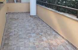 Penthouse cu vedere panoramica, Arcul De Triumf