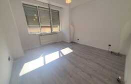 Penthouse cu vedere panoramica, Arcul De Triumf